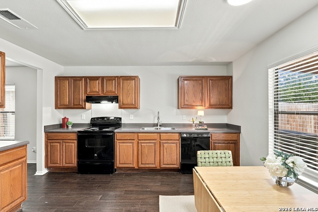 6912 Flatstone Property Photo 9