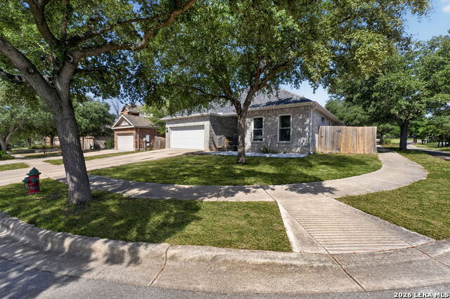 144 Phantom Crk Property Photo 3