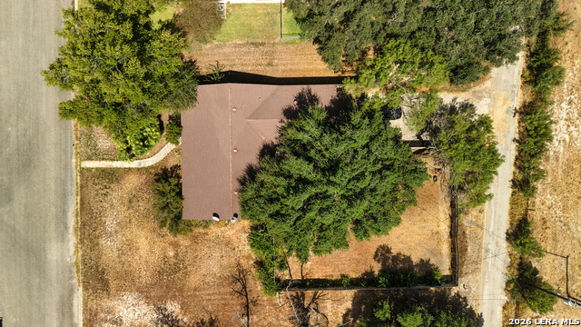116 E Bluebonnet Drive Property Photo 2