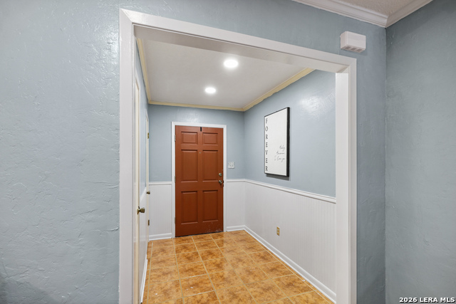 116 E Bluebonnet Drive Property Photo 9