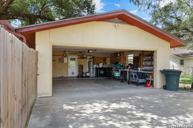 116 E Bluebonnet Drive Property Photo 22