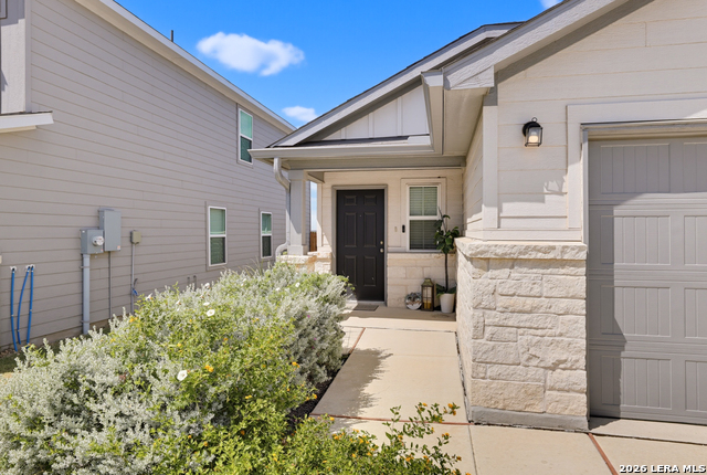 7223 Tradinghouse Ln Property Photo 3