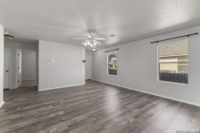 9031 Laguna Fls Property Photo 9