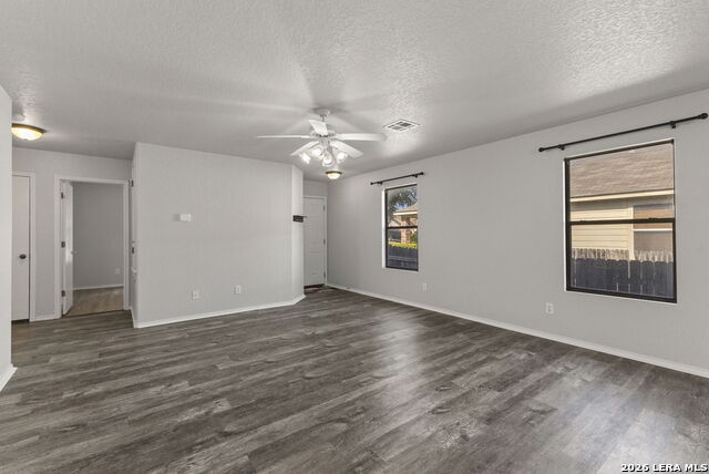 9031 Laguna Fls Property Photo 10