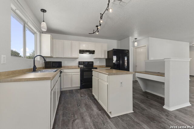 9031 Laguna Fls Property Photo 14