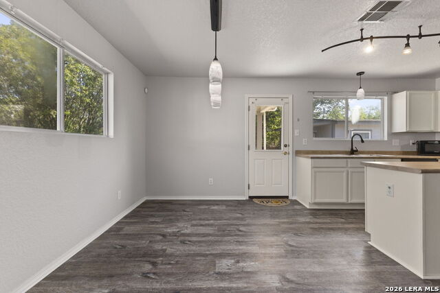 9031 Laguna Fls Property Photo 17