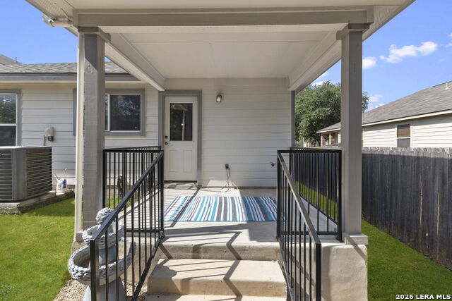 9031 Laguna Fls Property Photo 29