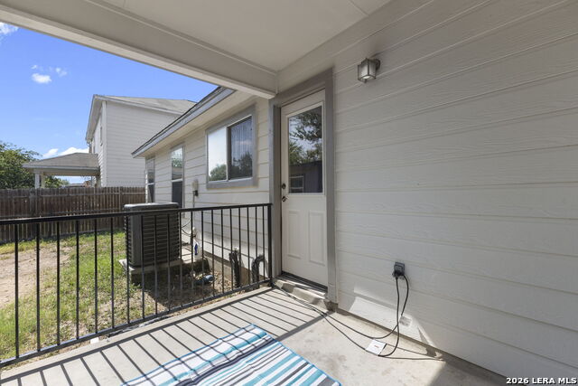 9031 Laguna Fls Property Photo 39