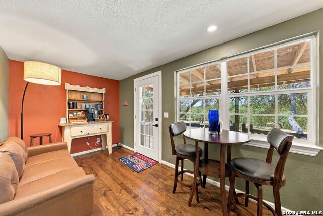 318 Rocky River Rd Property Photo 7