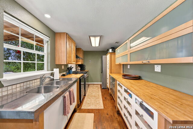 318 Rocky River Rd Property Photo 8
