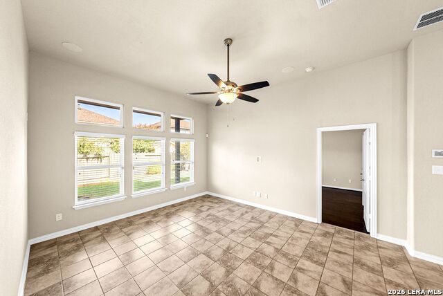 7935 Headwaters Trl Property Photo 4
