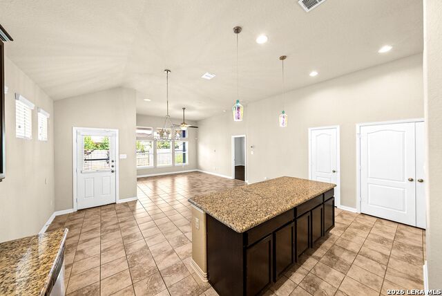 7935 Headwaters Trl Property Photo 11