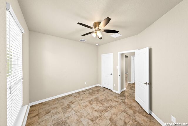 7935 Headwaters Trl Property Photo 28