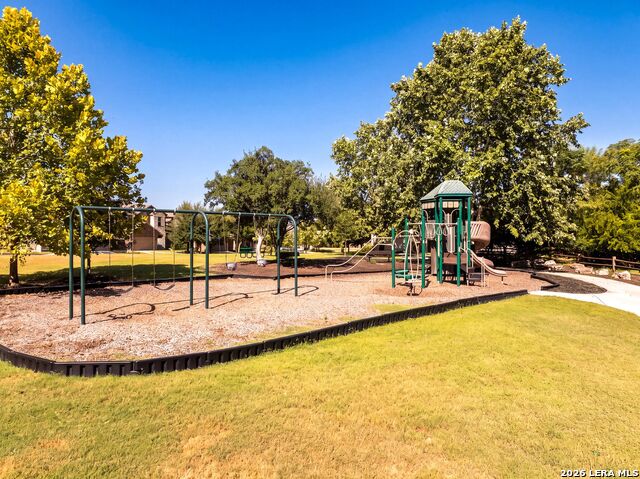 7935 Headwaters Trl Property Photo 47