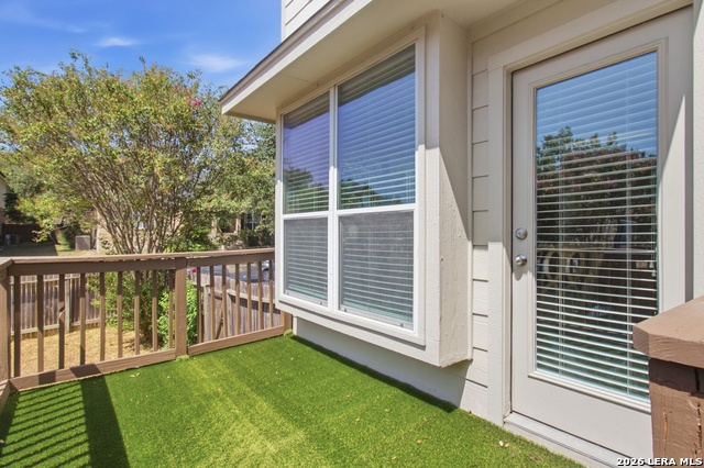 1007 Serenata Cir Property Photo 39