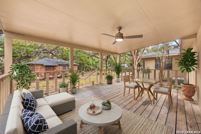 209 Zornia Dr Property Photo 7