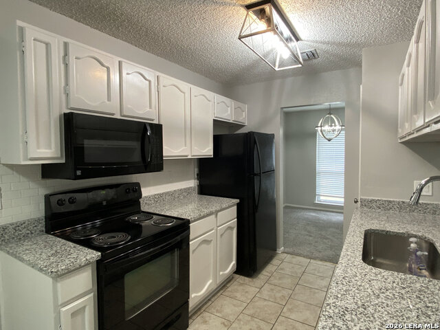 7146 Spring Grove Property Photo 4