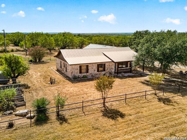 5431 State Highway 173 N Property Photo 1