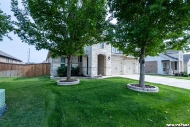 832 Silver Fox Property Photo 4