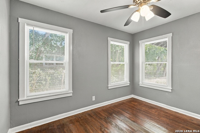 120 Bank St Property Photo 19