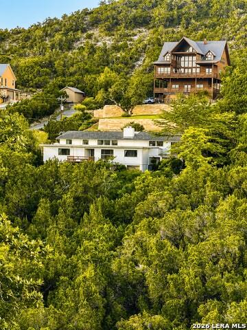 1820 Triple Peak Property Photo 3