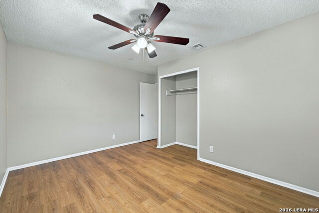 5402 Lake Grove Dr Property Photo 14