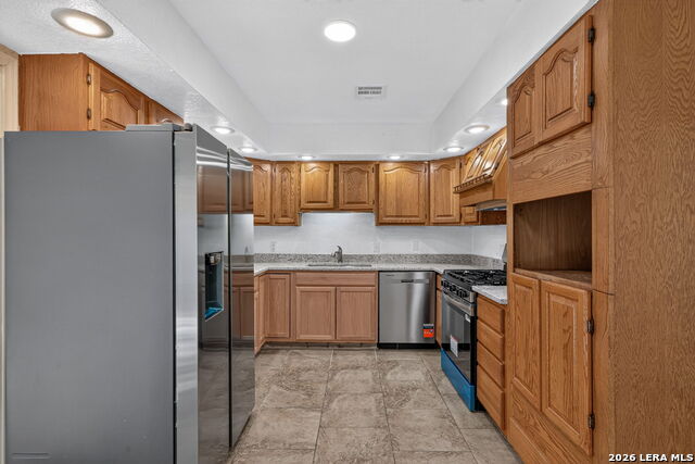 209 Park Ln Property Photo 8