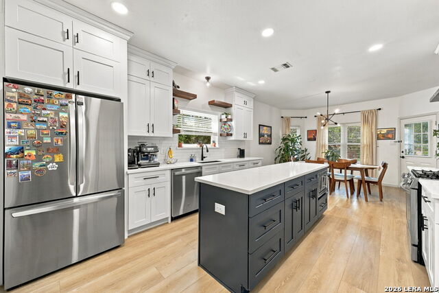 7034 Andtree Blvd Property Photo 8