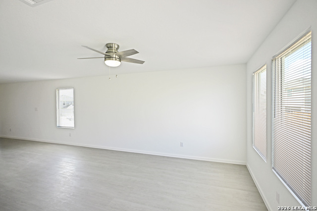 114 Haley Way Property Photo 8