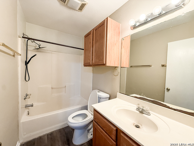 113 Long Property Photo 5