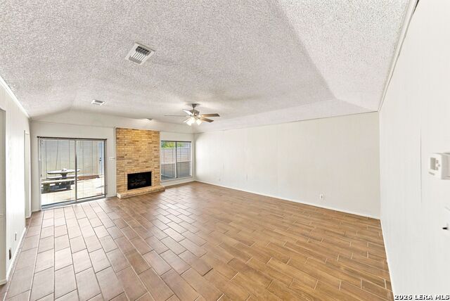 5817 Royal Clb Property Photo 3