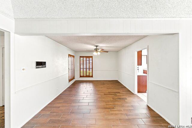 5817 Royal Clb Property Photo 9