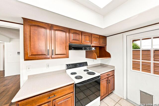 5817 Royal Clb Property Photo 13