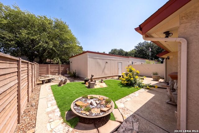 5817 Royal Clb Property Photo 31