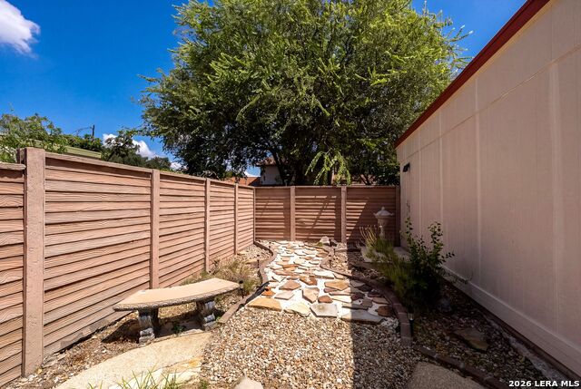 5817 Royal Clb Property Photo 32