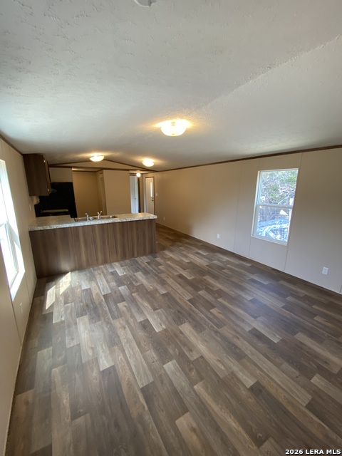 938 Covered Wagon Property Photo 9