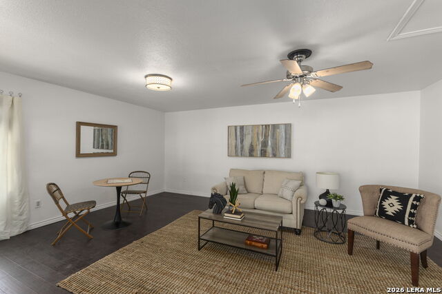 334 Karen Ln Property Photo 25