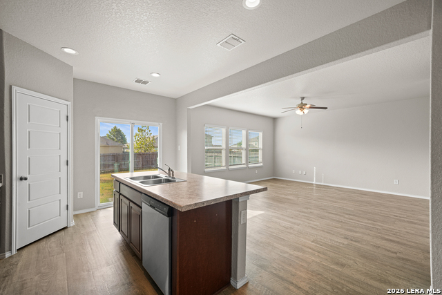 12912 Cicely Property Photo 7