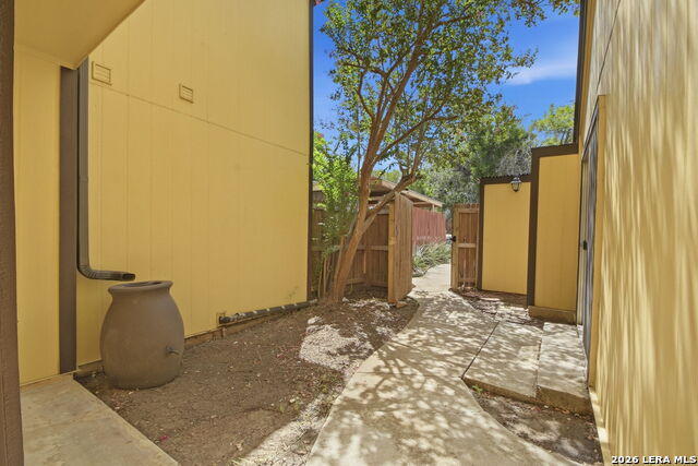 12010 Ashrock Ct Property Photo 27