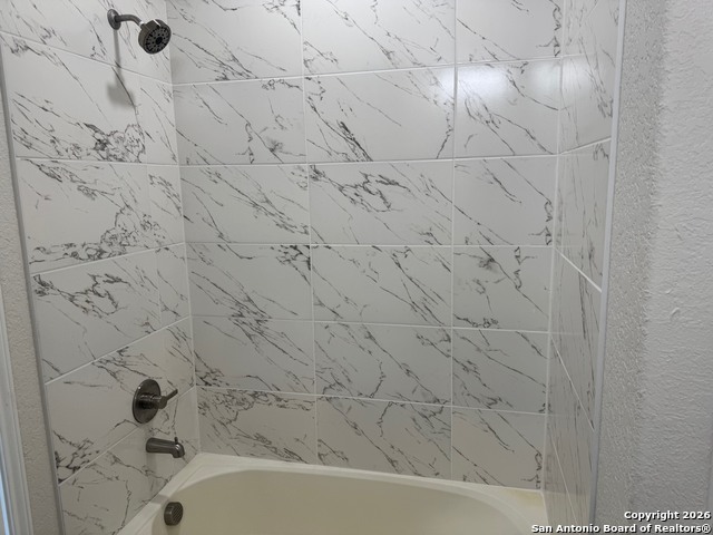 19503 Somerset Rd Property Photo 9