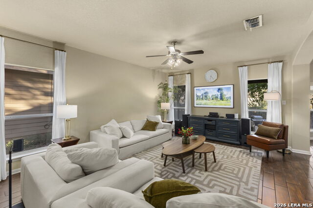 9506 Sun Ml Property Photo 10
