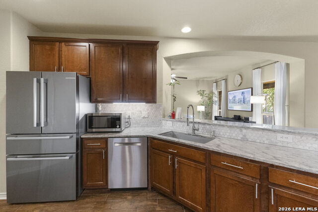9506 Sun Ml Property Photo 15