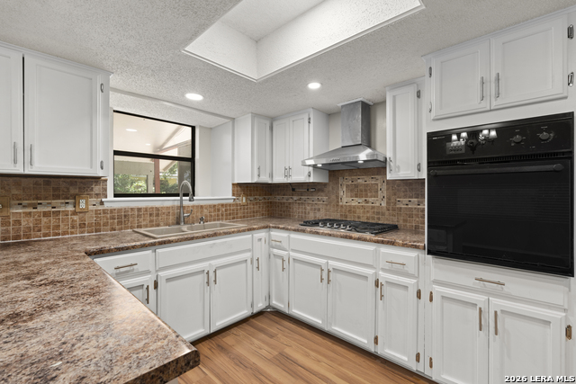 9307 Woodheather St Property Photo 16