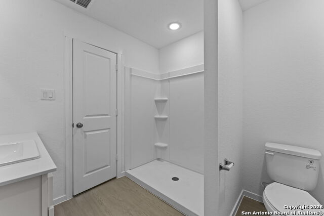108 Ellendale Place Property Photo 16