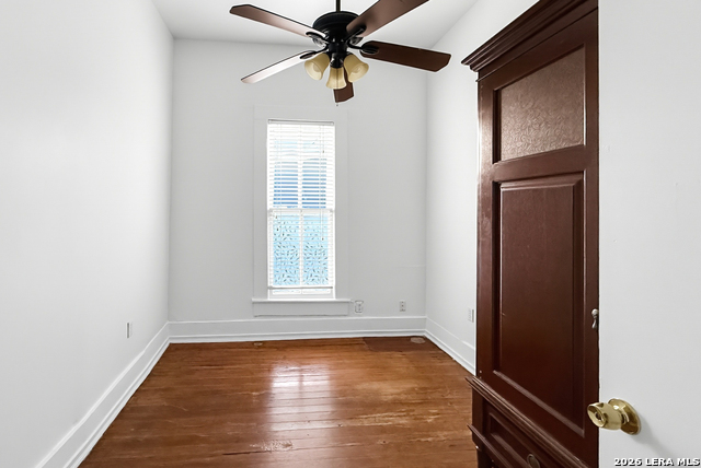 220 Leigh St Property Photo 8