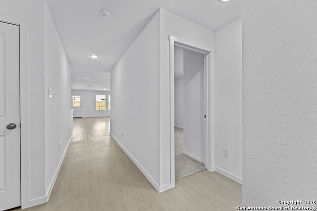 129 Alameda Dr Property Photo 2