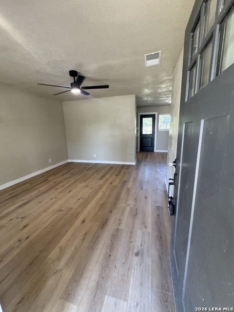 610 Franklin Blvd Property Photo 2