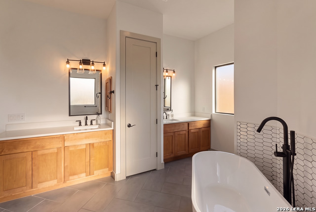 10522 Kendall Cyn Property Photo 24