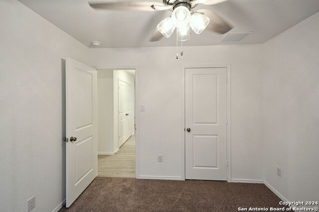 1607 Knoll Rdg Property Photo 10