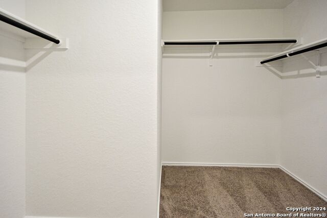 1607 Knoll Rdg Property Photo 24